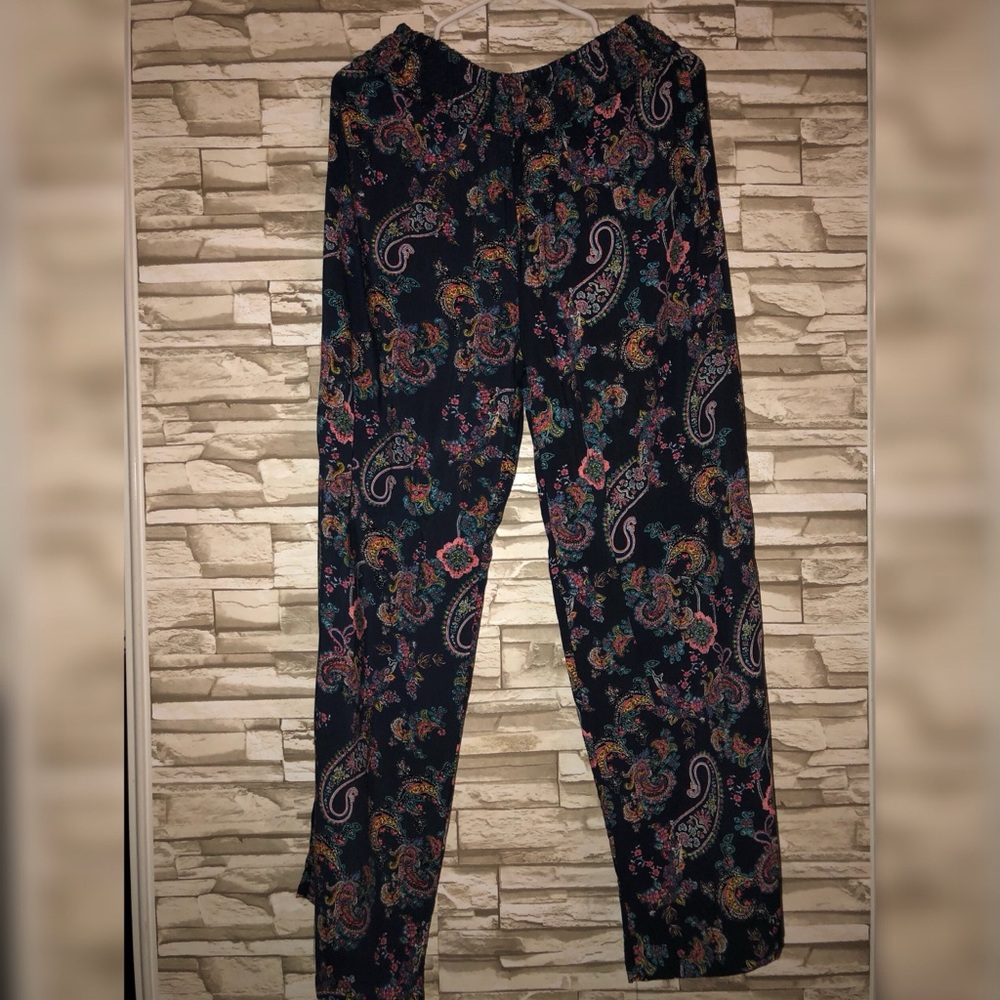 Palazzo pants 🌸🌼🌷